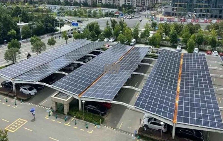 Industrial and commercial photovoltaic solar shade | A green solution that combines aesthetics and practicality