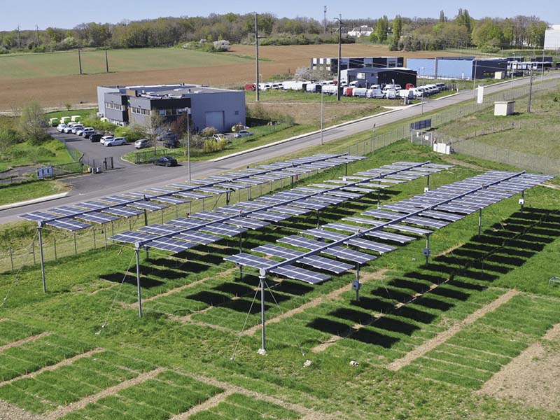 Ground Mount vs. Rooftop Solar Mounting System: Which One Is Better?